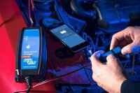 Blue Smart IP65s Charger 12/4(1) 230V CEE 7/17